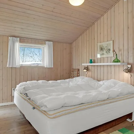 Σπίτι διακοπών 3 Bedroom Beautiful In Juelsminde Sonderby (Midtjylland)