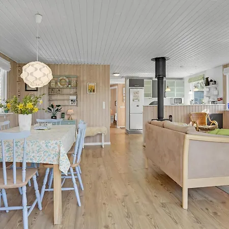 Σπίτι διακοπών 3 Bedroom Beautiful In Juelsminde